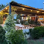 Nomade - Slow Living Bed & Breakfast 4*