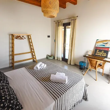 לינה וארוחת בוקר Nomade - Slow Living 4*